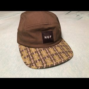 Huf 5 panel hat